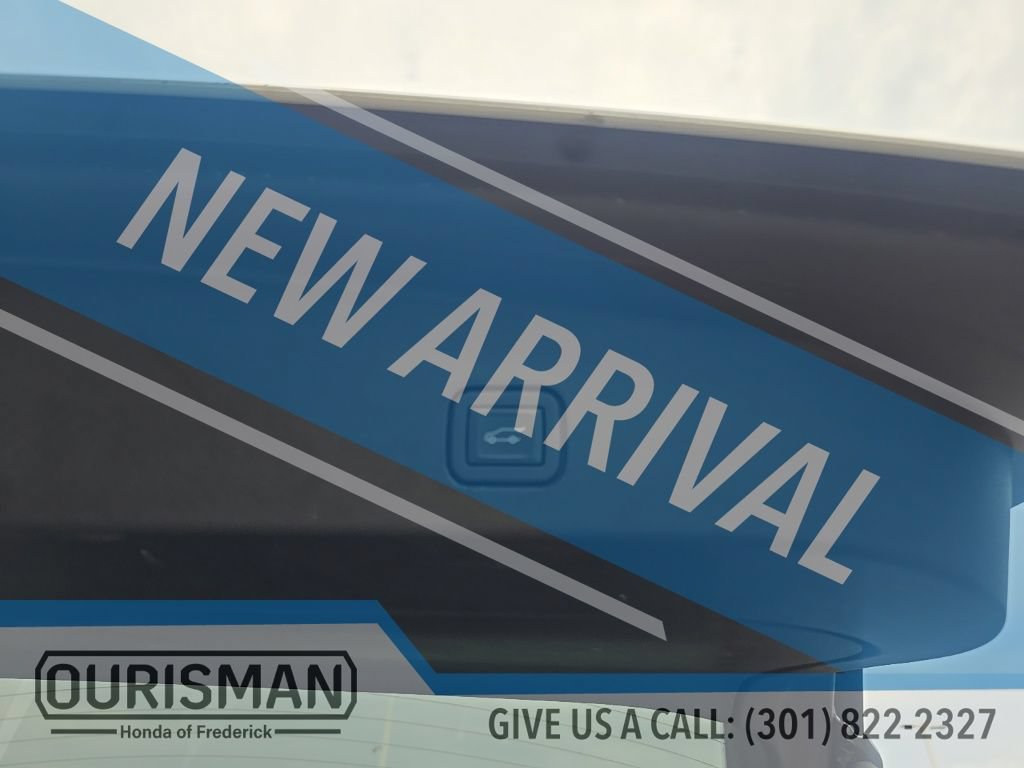 Used 2024 Cadillac Lyriq Tech AWD/4WD image 14