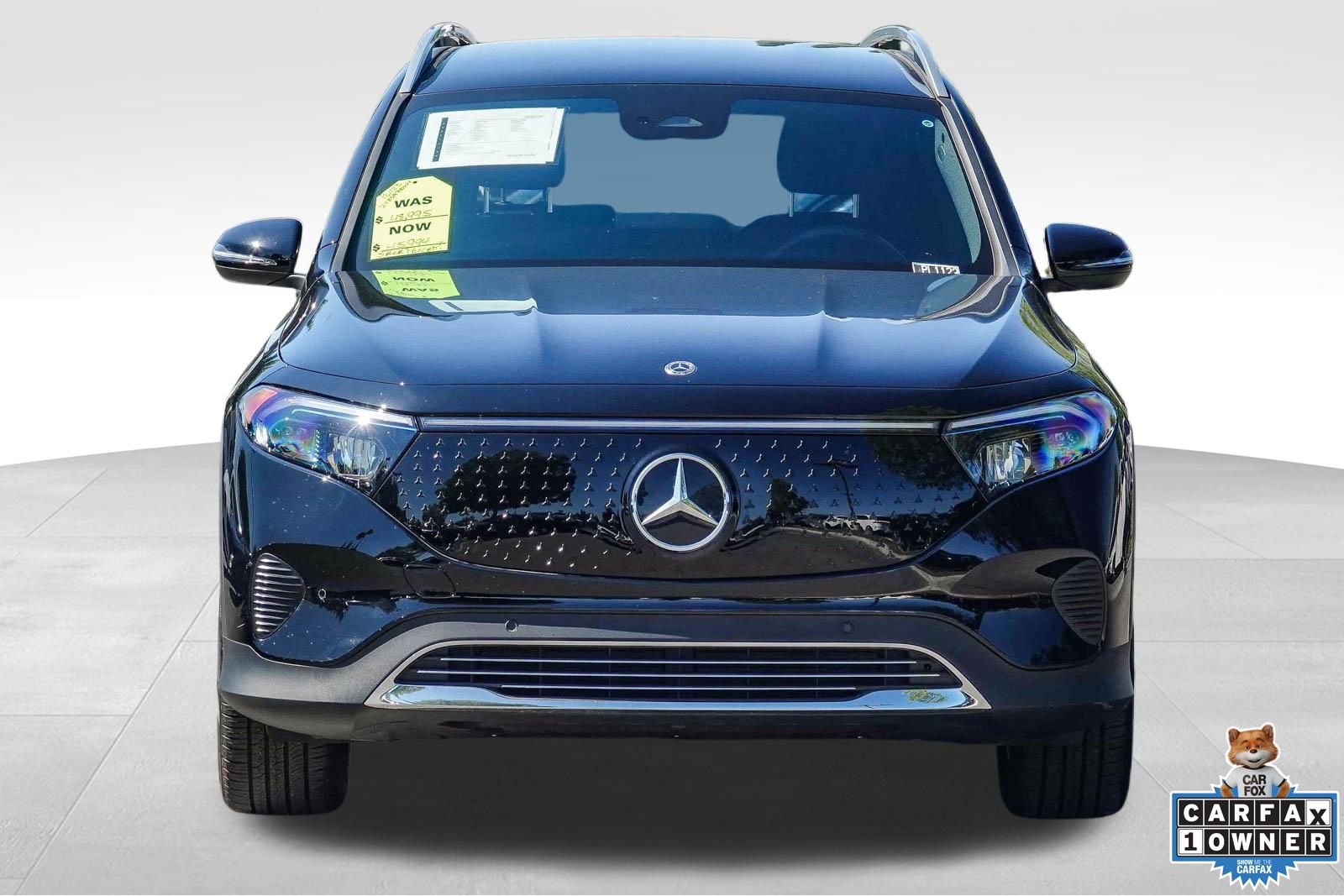 Used 2024 Mercedes-Benz EQB 300 4MATIC image 2