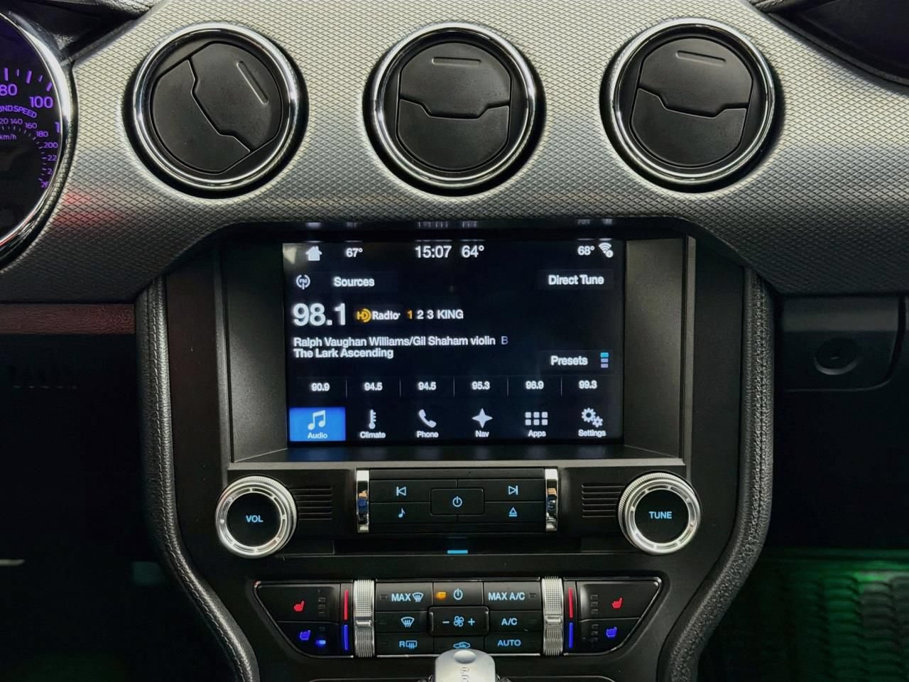Used 2017 Ford Mustang GT Premium w/ Equipment Group 401A RWD image 15