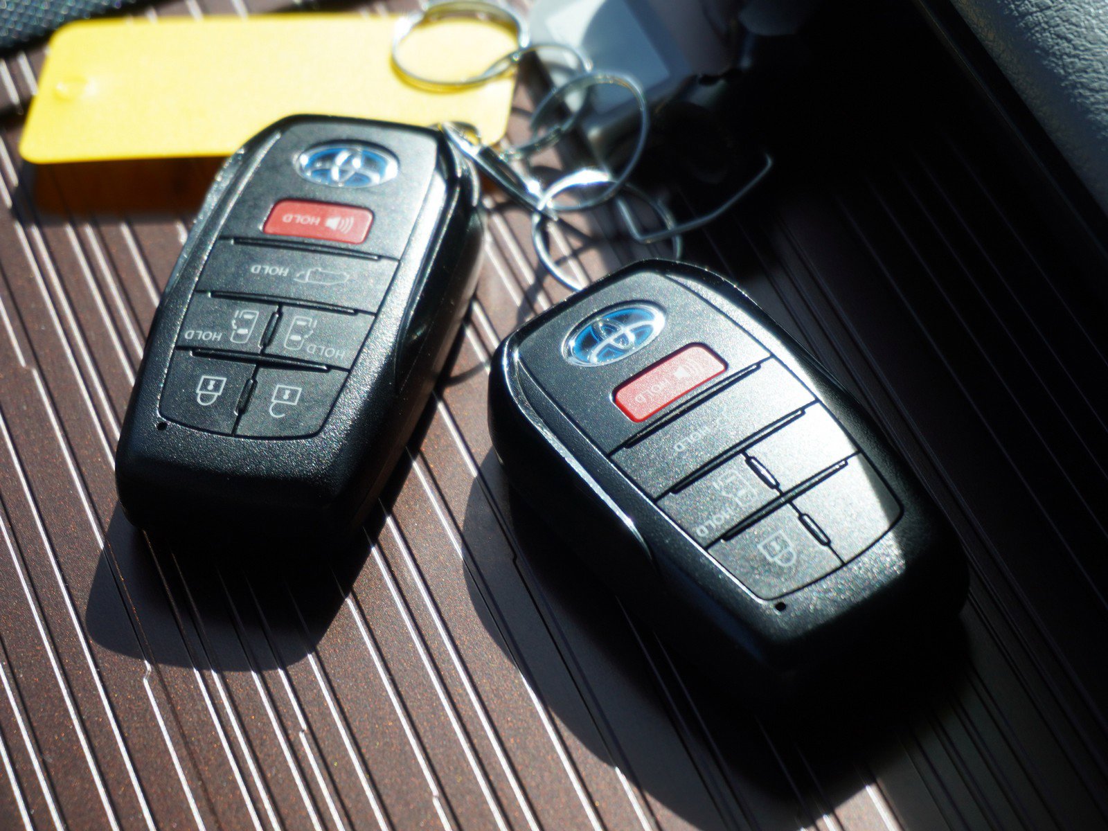 Used 2023 Toyota Sienna XLE image 20