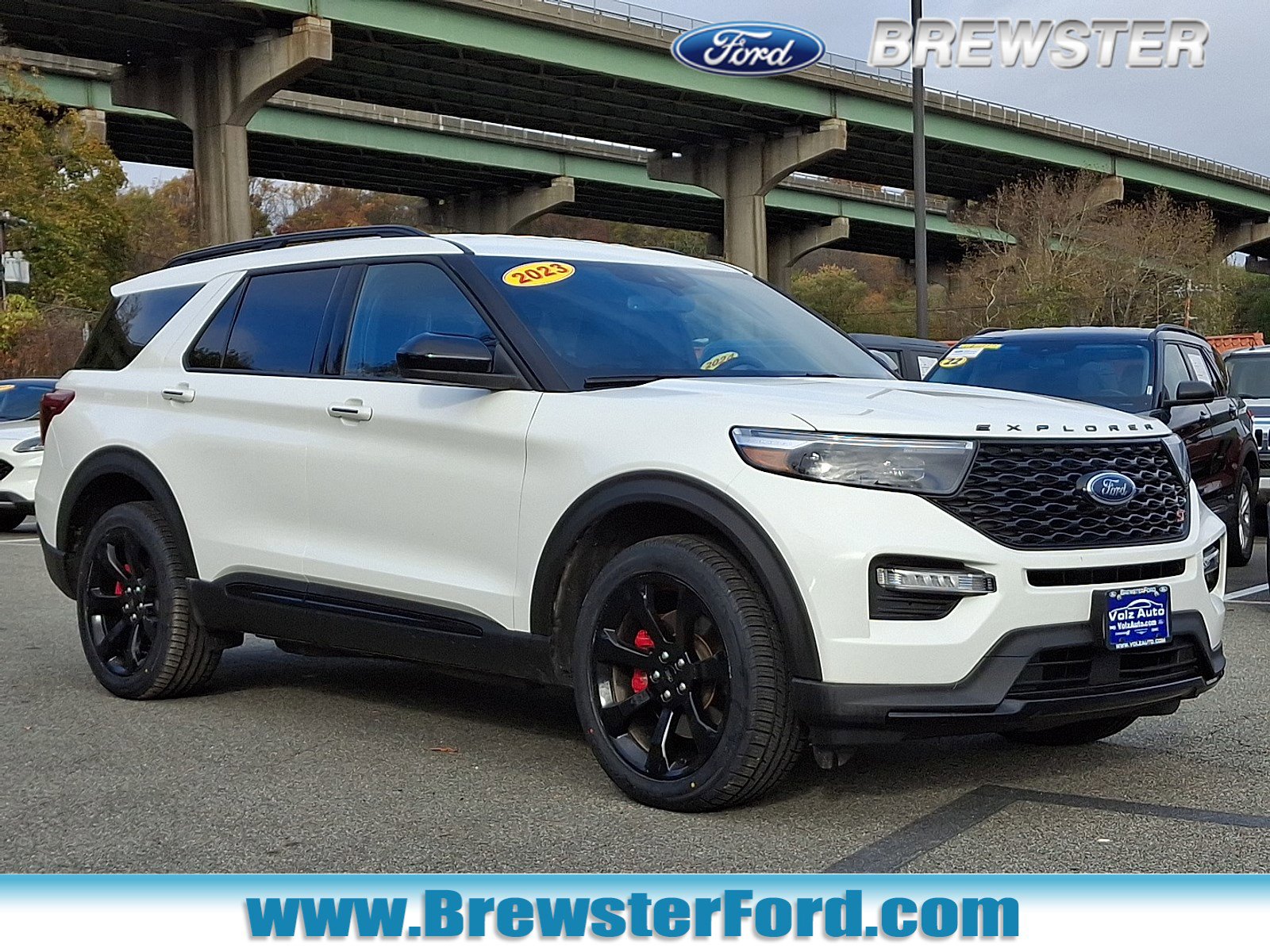 Certified 2023 Ford Explorer ST w/ ST Street Pack image 1