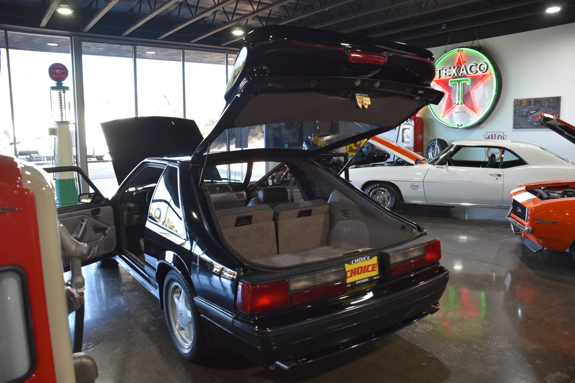 Used 1991 Ford Mustang LX RWD image 14