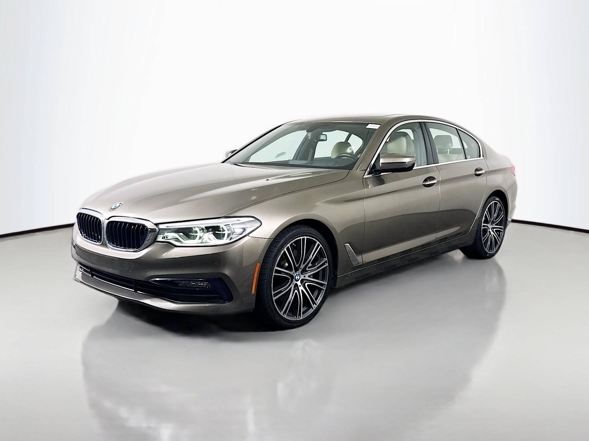 Used 2017 BMW 540i RWD image 4