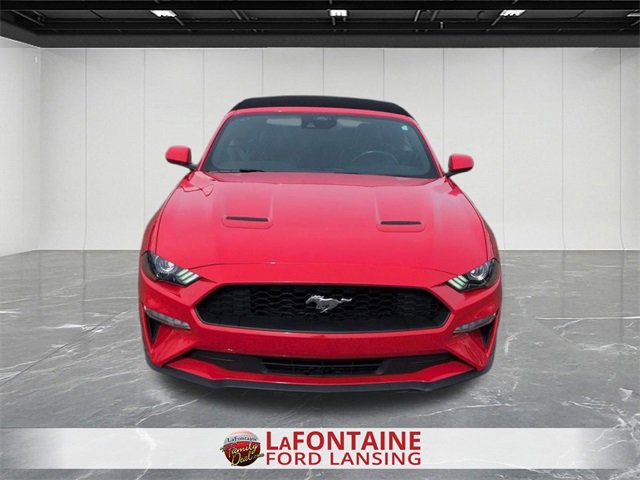 Used 2023 Ford Mustang Convertible image 8