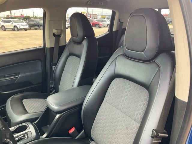 Used 2018 Chevrolet Colorado Z71 AWD/4WD image 7