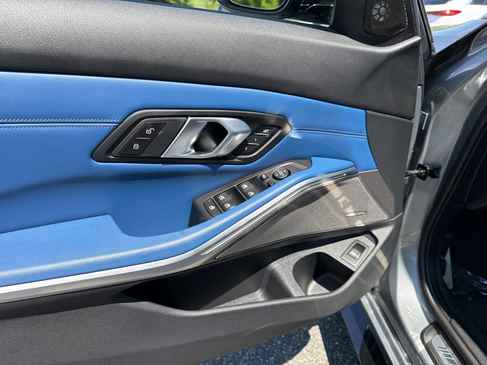 Used 2025 BMW M3 Competition w/ Executive Package AWD/4WD image 15