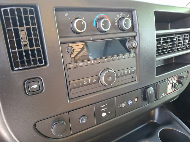 New 2024 Chevrolet Express 4500 w/ Driver Convenience Package RWD image 4