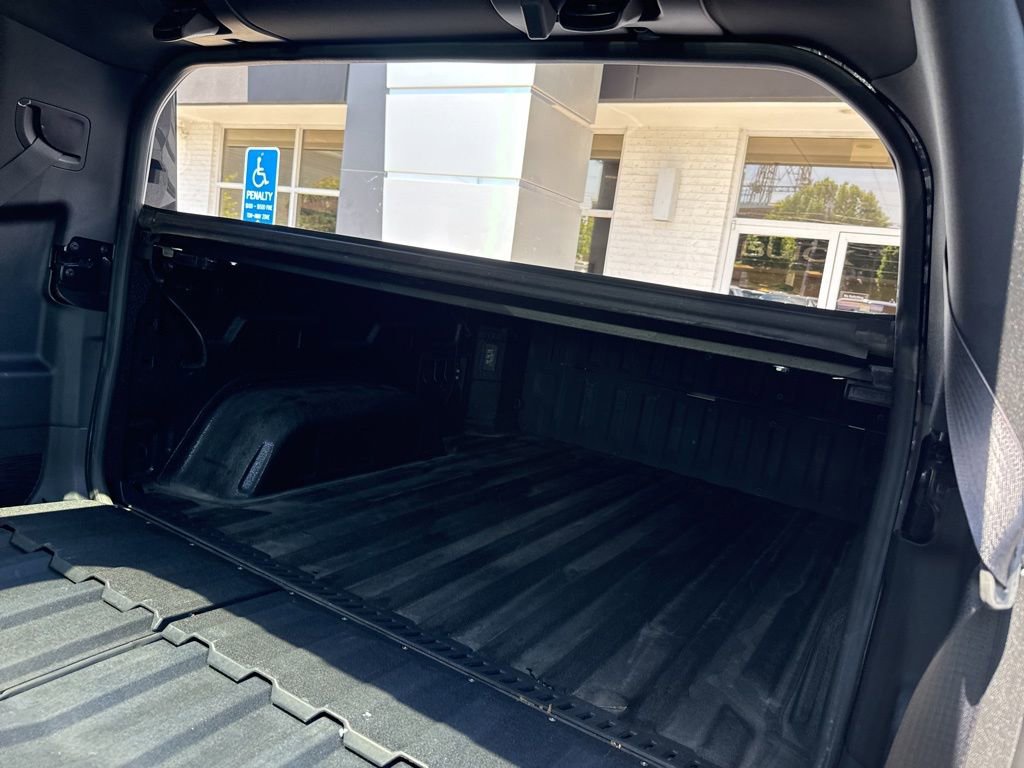 Used 2025 GMC Sierra EV Denali AWD/4WD image 58