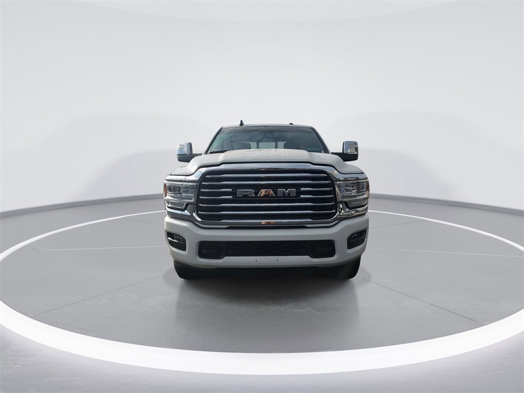 Used 2024 RAM 2500 Limited image 3