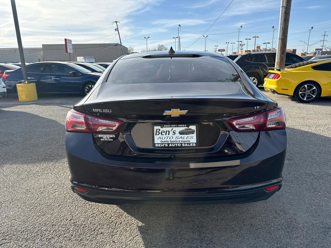 Used 2020 Chevrolet Malibu LT w/ Leather Package FWD image 7