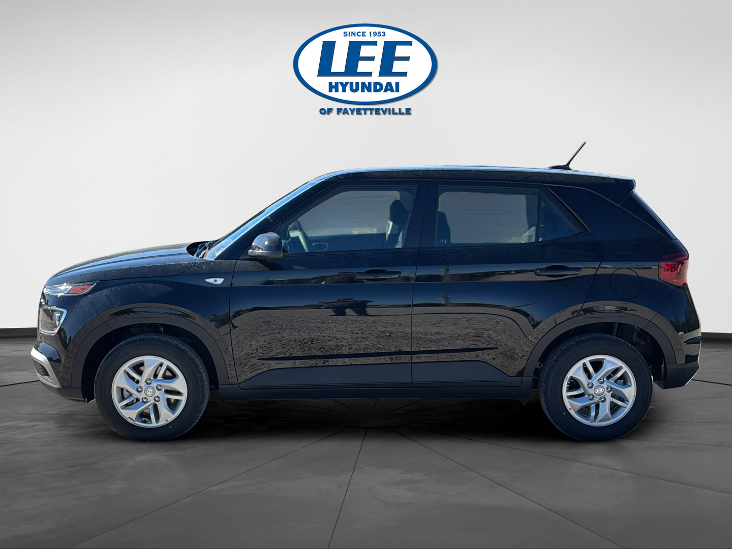 New 2026 Hyundai Venue SE FWD image 6