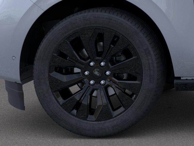 New 2025 Ford Expedition Platinum w/ Stealth Appearance Package image 19