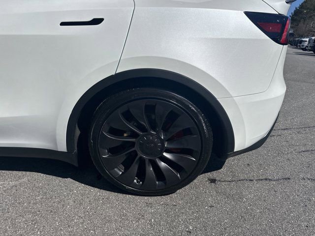 Used 2023 Tesla Model Y Long Range image 21
