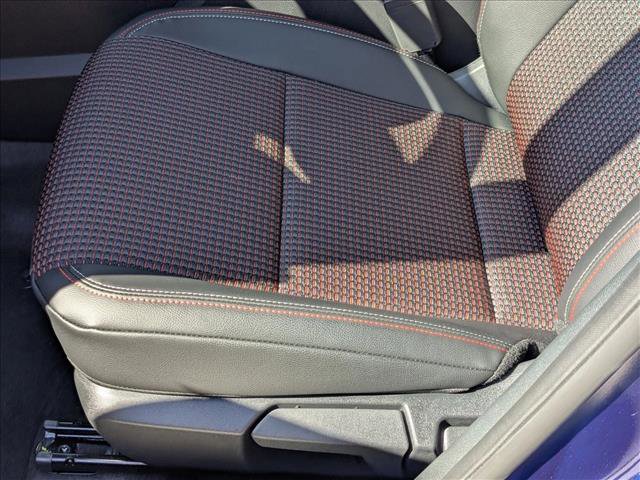 New 2026 Nissan Kicks SR w/ Cold Weather Package FWD image 4