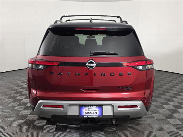 Used 2024 Nissan Pathfinder Platinum w/ Lighting Package (N93) image 5