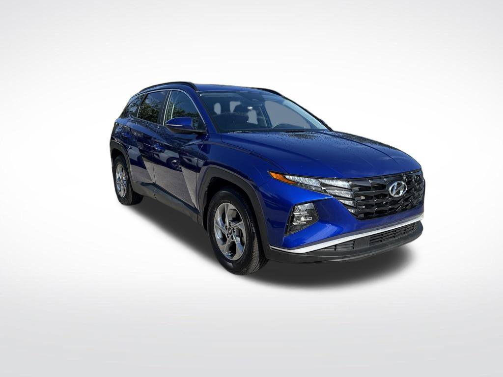 Used 2023 Hyundai Tucson SEL FWD image 2