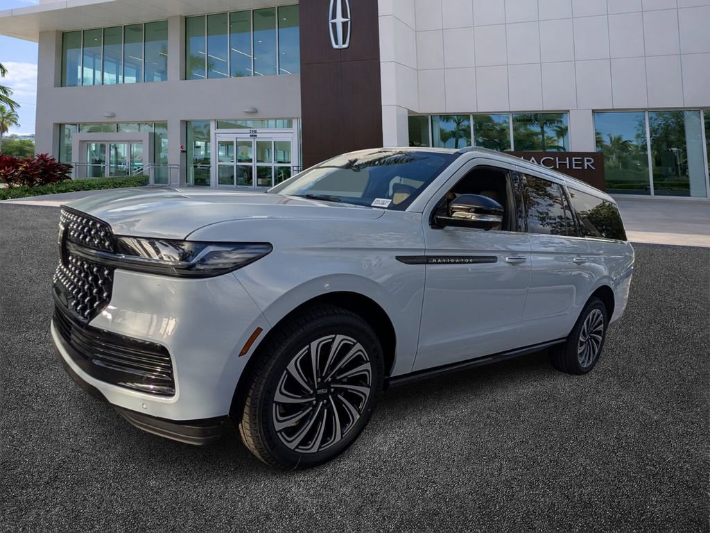New 2026 Lincoln Navigator L Black Label AWD/4WD image 3