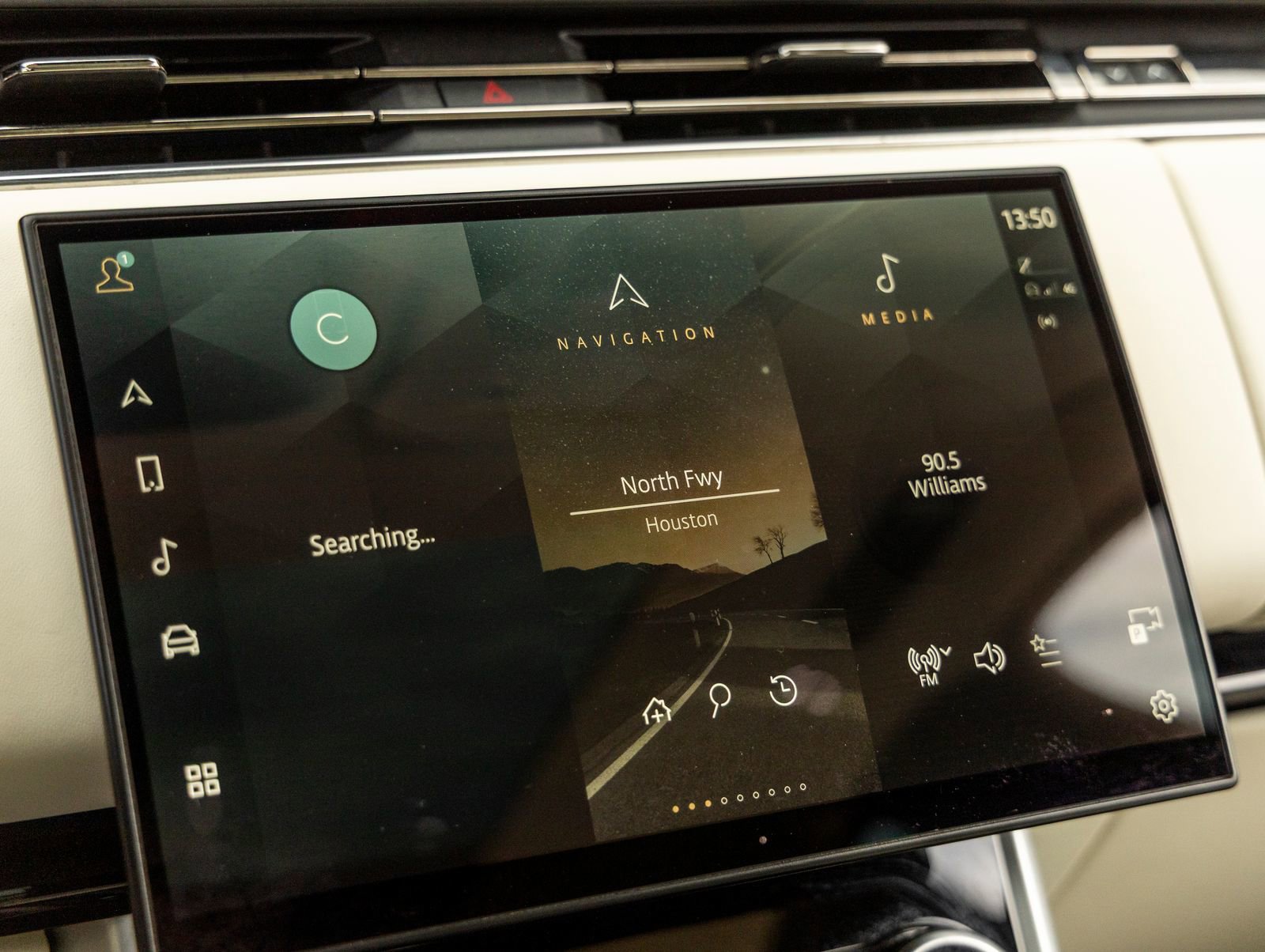 Used 2023 Land Rover Range Rover SE AWD/4WD image 29