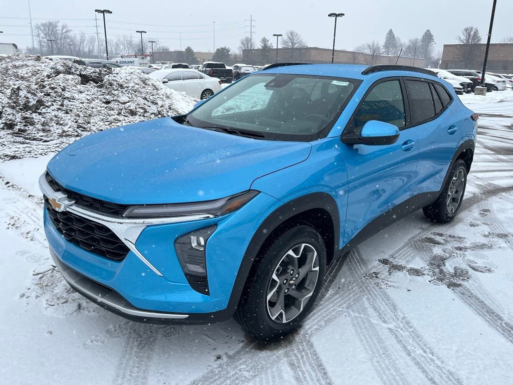 New 2026 Chevrolet Trax LT w/ LT Convenience Package image 3
