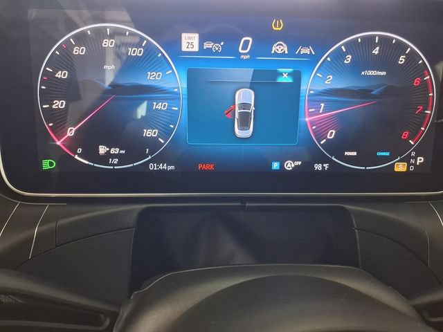 Used 2026 Mercedes-Benz CLE 450 4MATIC Cabriolet image 12