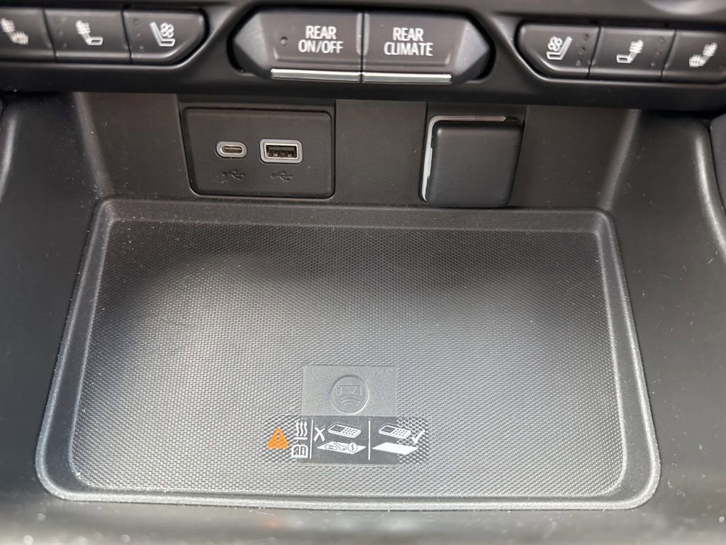 Used 2022 Chevrolet Tahoe Premier image 19