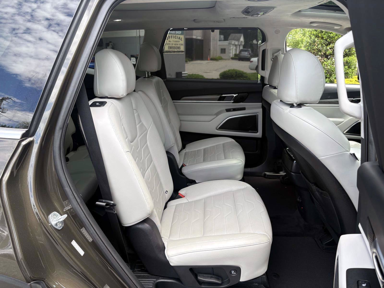 Used 2021 Kia Telluride SX w/ SX Prestige Package AWD/4WD image 25