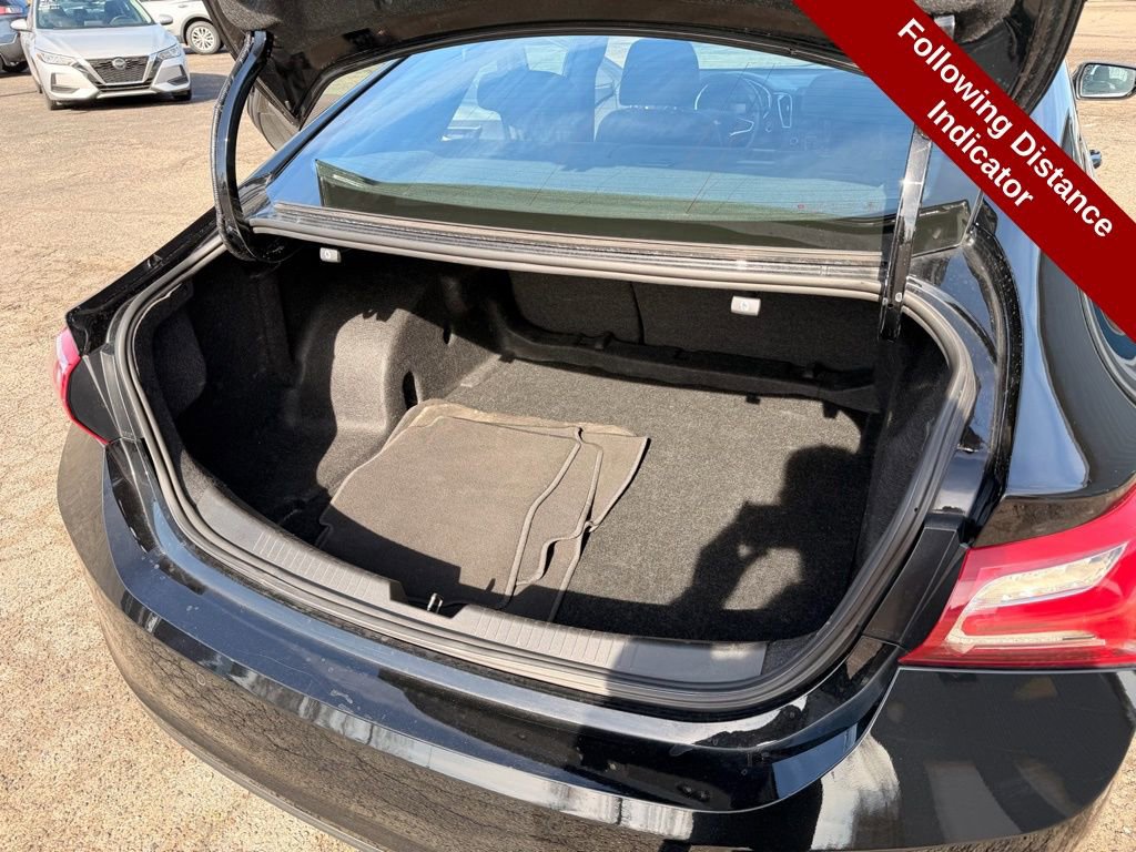 Used 2021 Chevrolet Malibu LT image 29