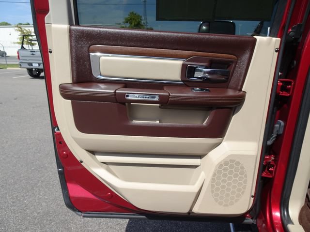 Used 2015 RAM 2500 Laramie w/ Convenience Group AWD/4WD image 15