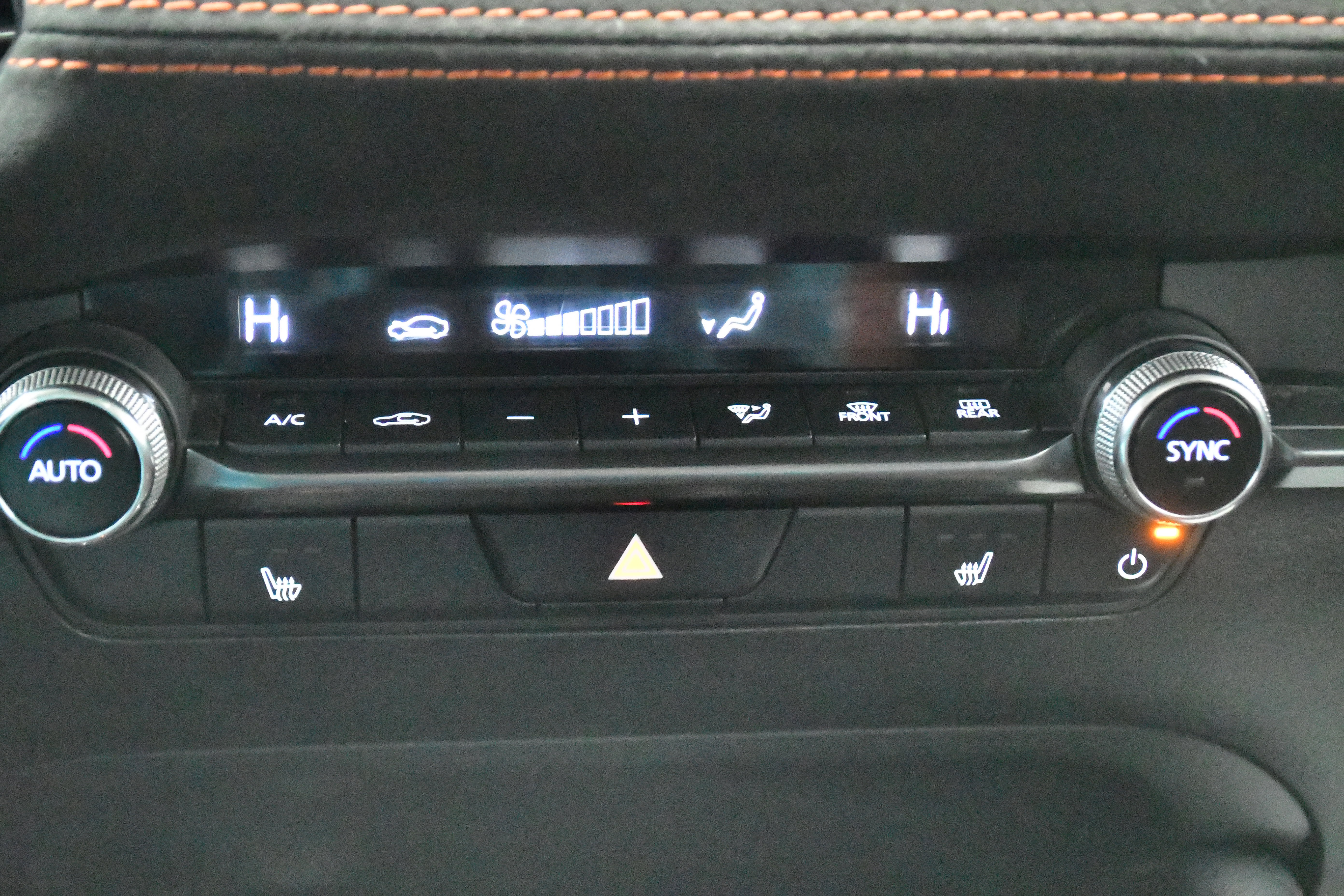 Used 2024 MAZDA MAZDA3 s image 50