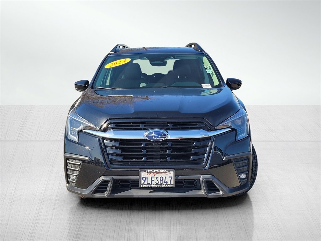 Used 2024 Subaru Ascent Limited image 2