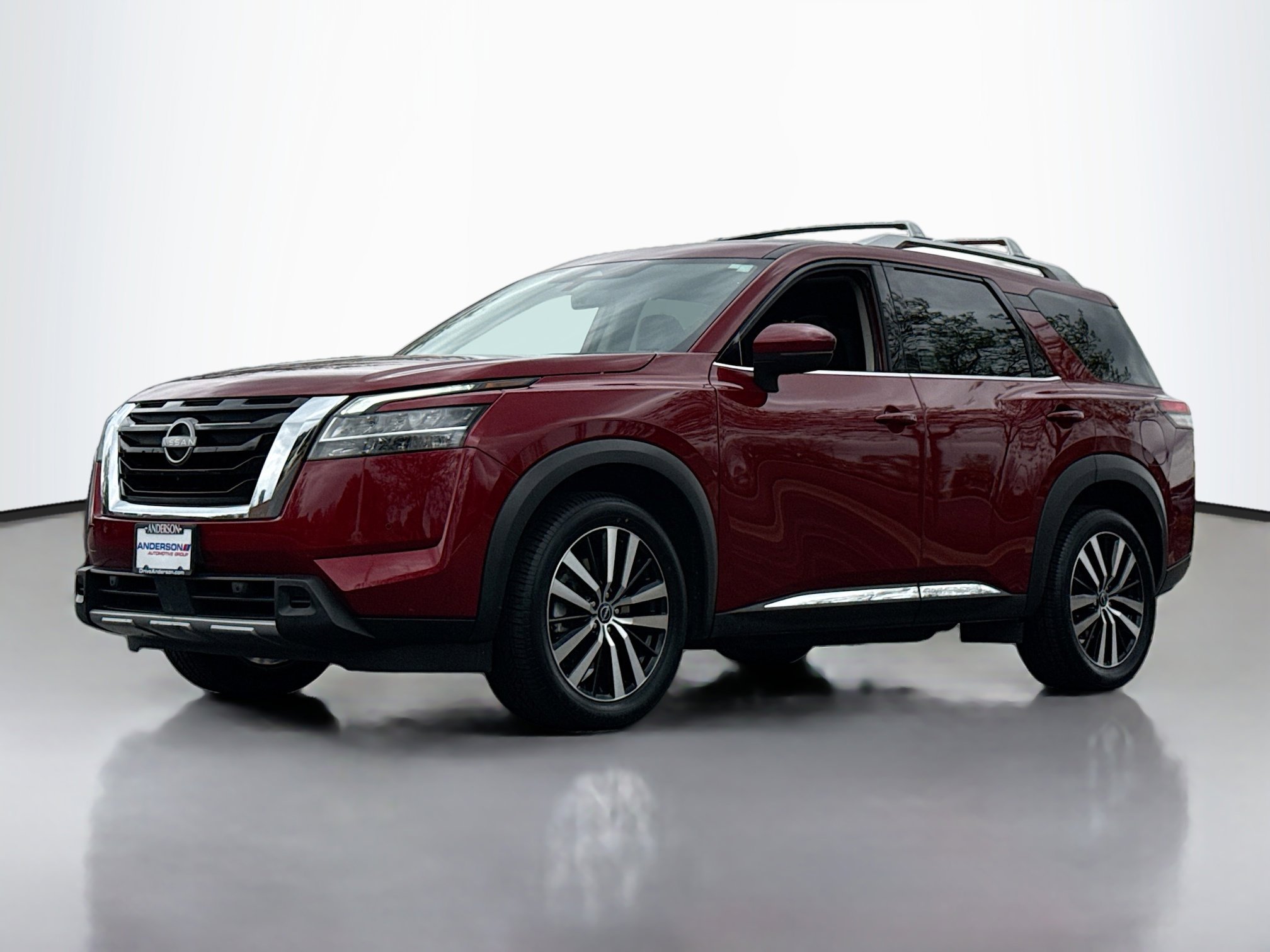 Used 2023 Nissan Pathfinder Platinum AWD/4WD image 14