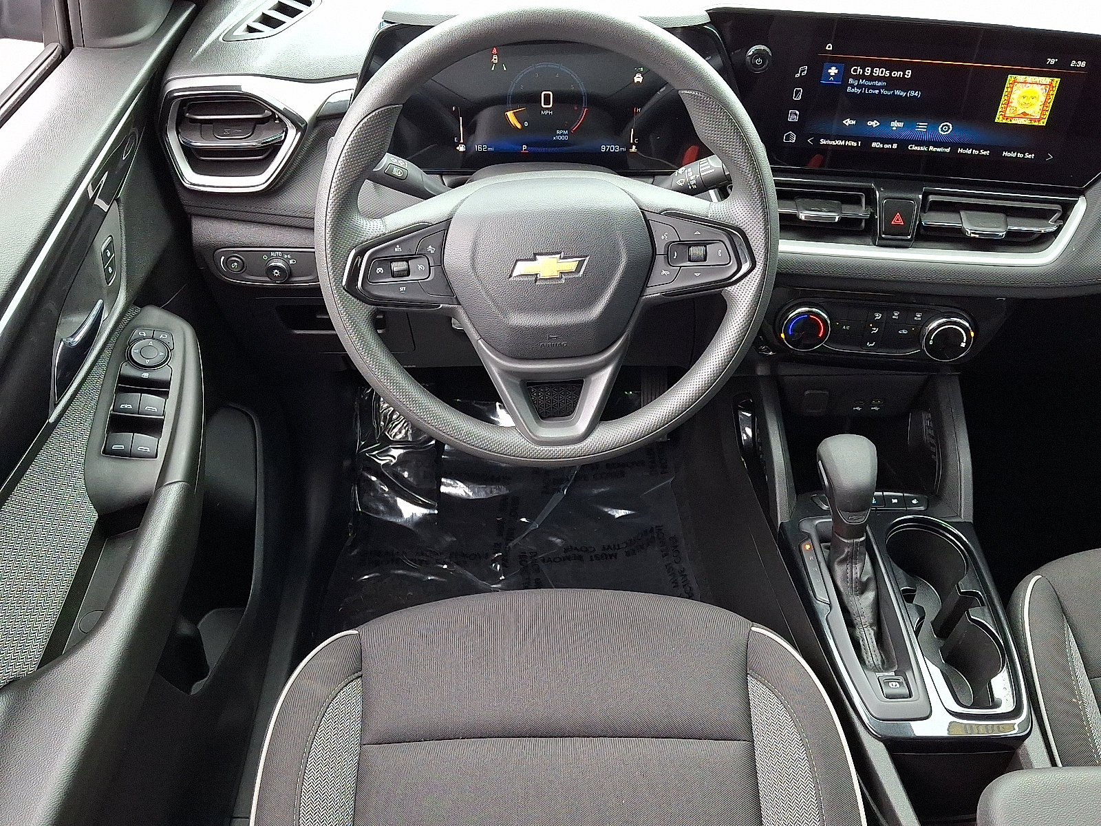 Used 2026 Chevrolet TrailBlazer LT FWD image 10