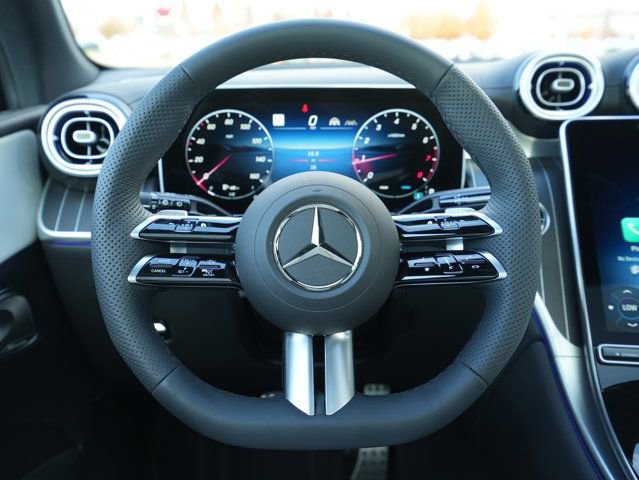 Used 2026 Mercedes-Benz GLC 300 4MATIC image 23