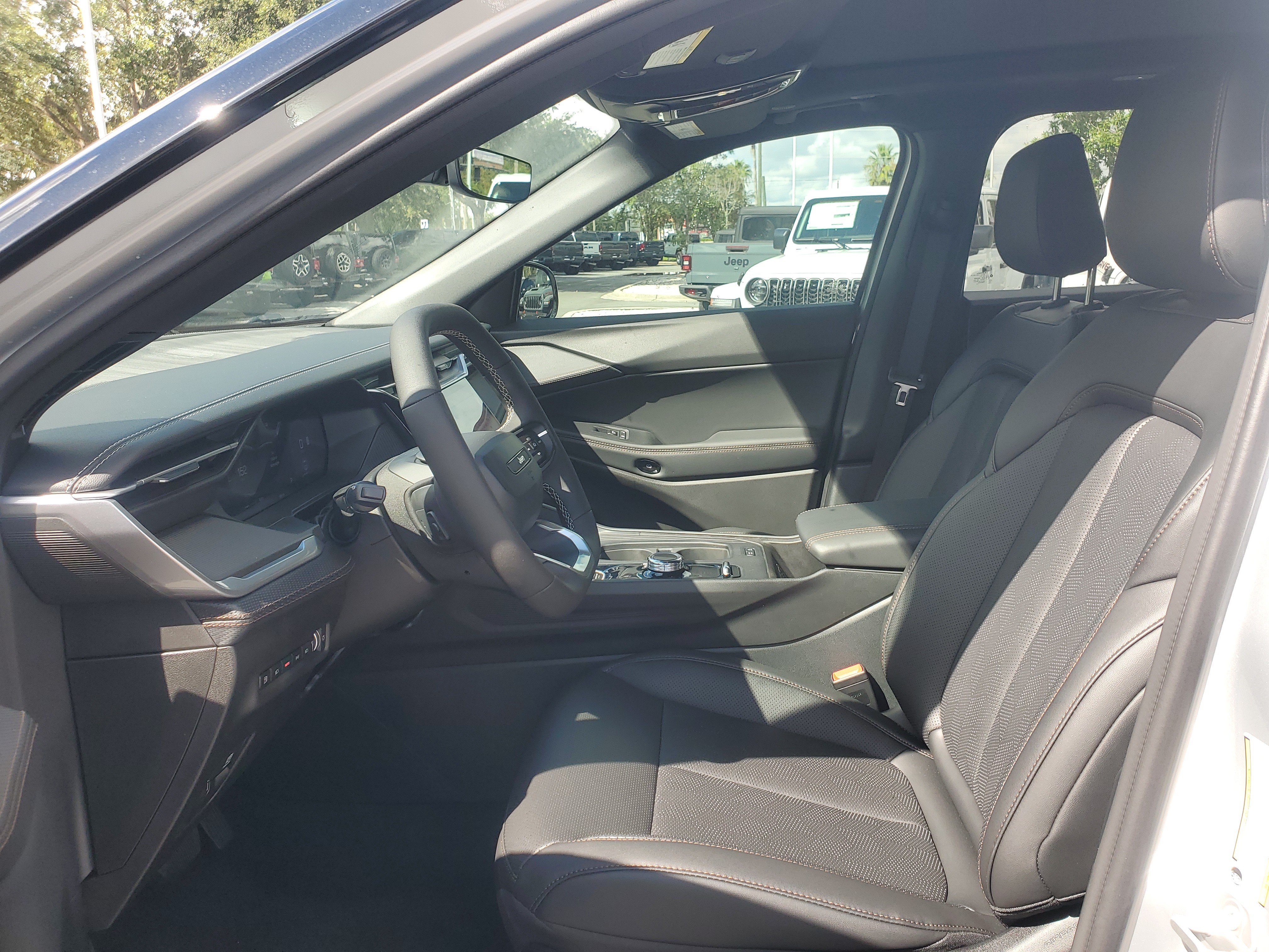 New 2026 Jeep Cherokee Overland AWD/4WD image 12