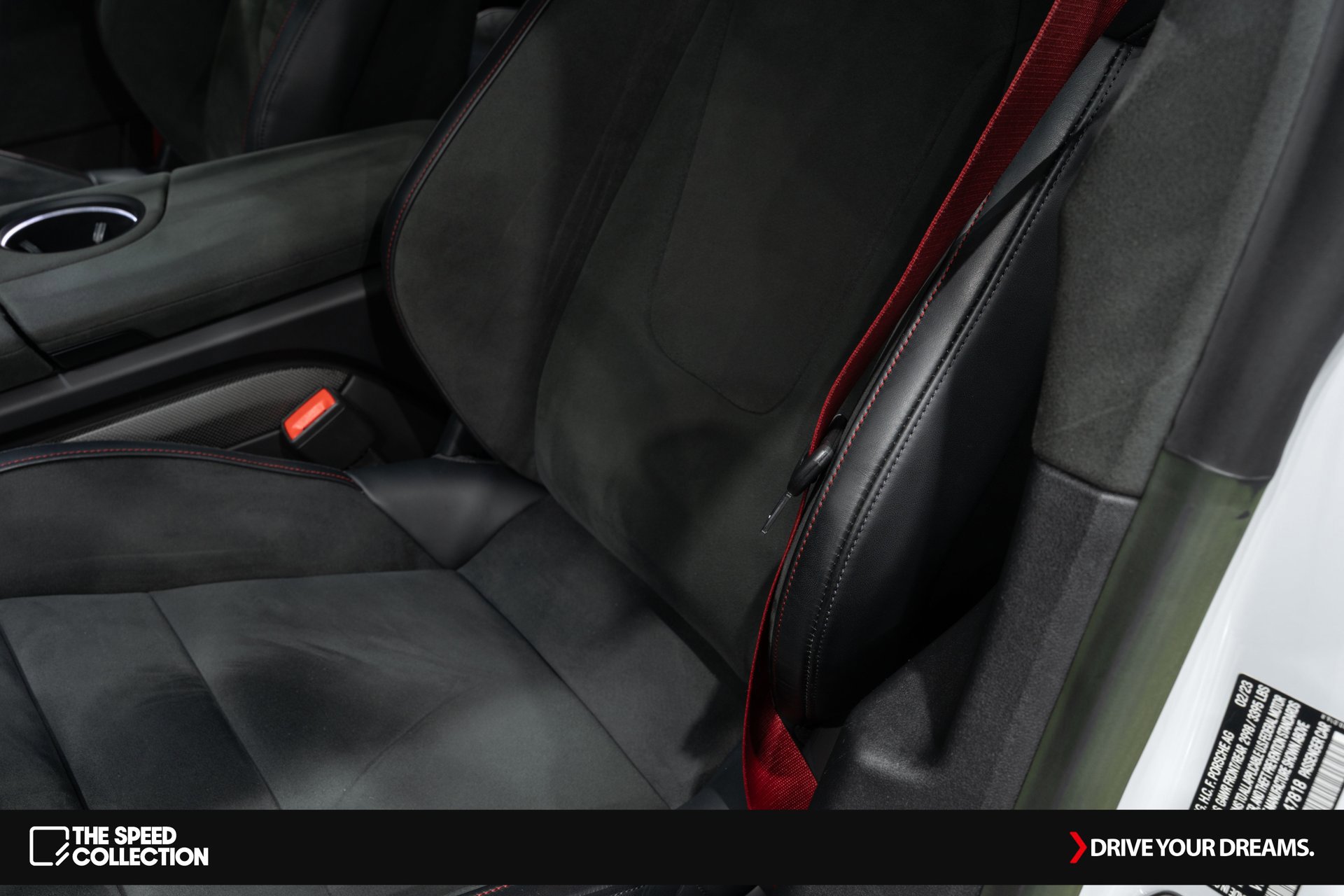 Used 2023 Porsche Taycan GTS image 34