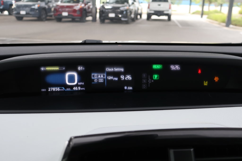 Certified 2020 Toyota Prius LE AWD/4WD image 30