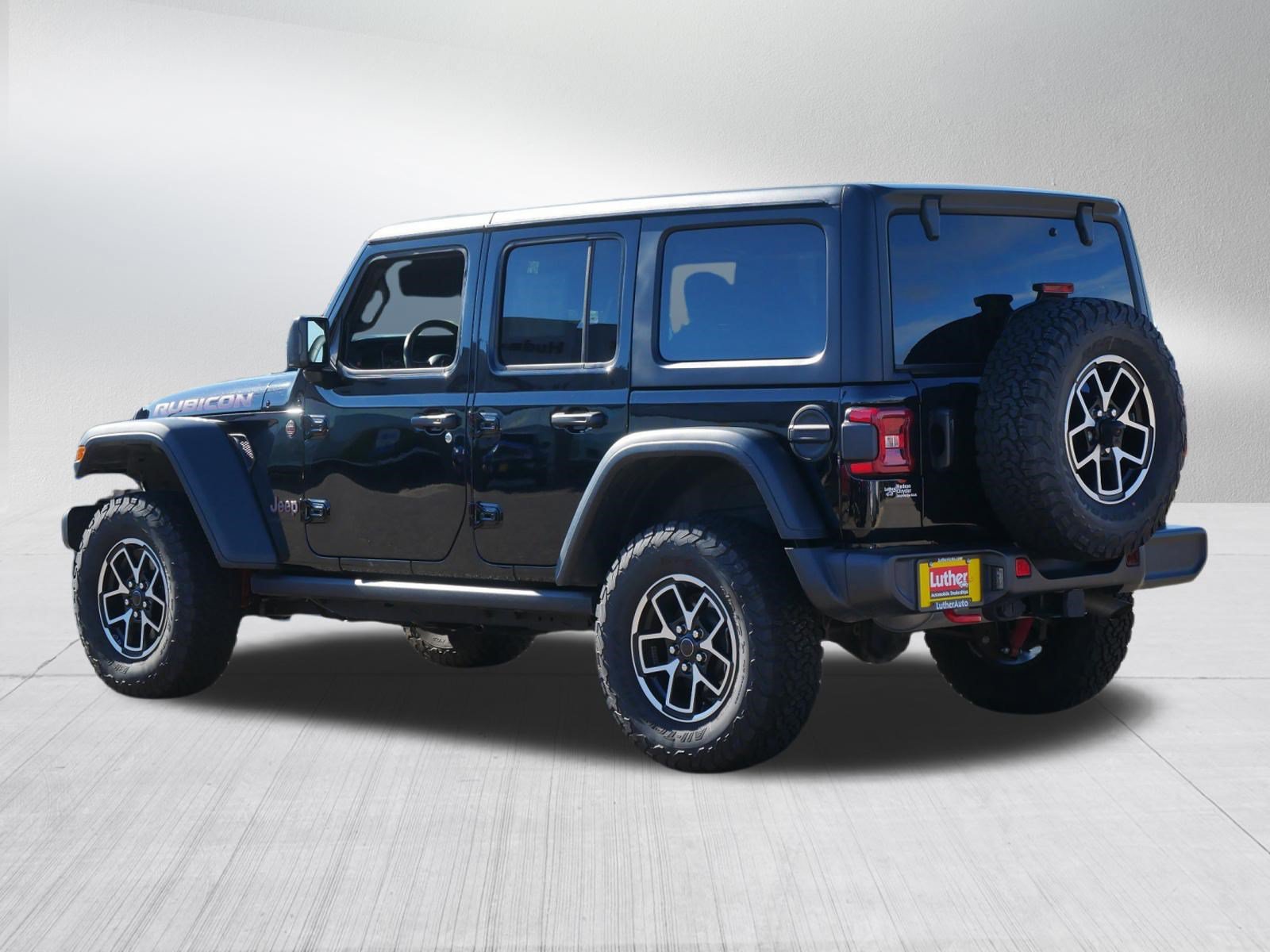 Used 2026 Jeep Wrangler Unlimited Rubicon AWD/4WD image 5
