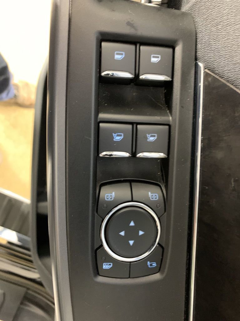 Used 2021 Ford F150 Lariat w/ Equipment Group 502A High image 17