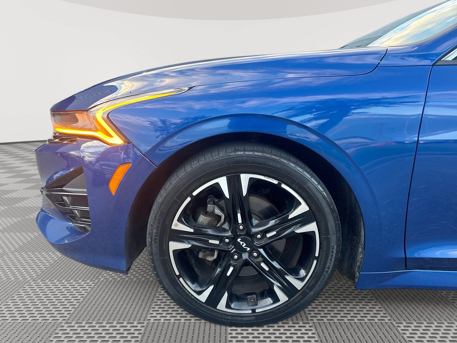 Used 2022 Kia K5 GT-Line FWD image 18