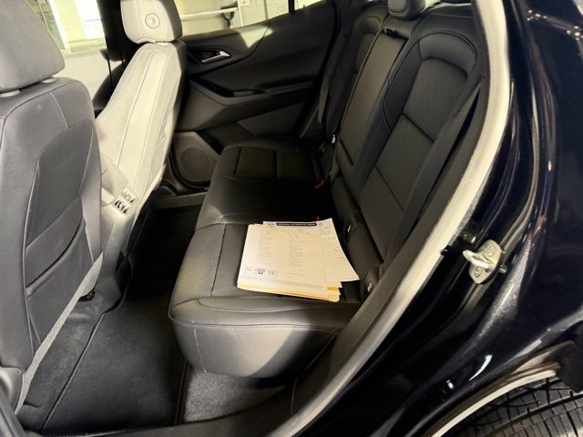 Used 2025 Chevrolet Equinox LT w/ Convenience Package II image 12