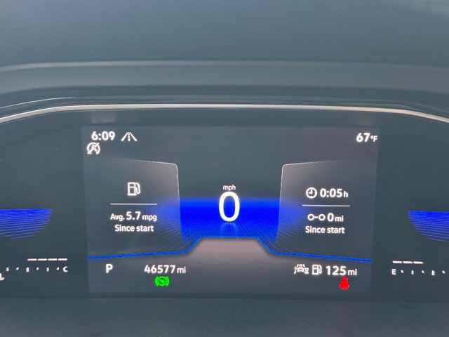 Used 2023 Volkswagen Jetta SE FWD image 40