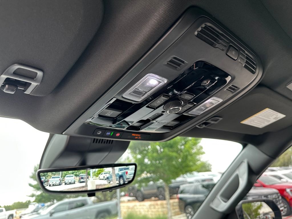 New 2026 GMC Yukon Denali w/ Denali Reserve Package RWD image 29