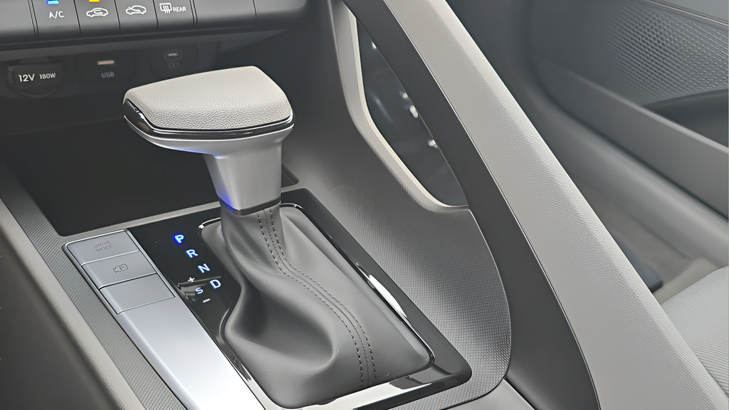 New 2026 Hyundai Elantra SE FWD image 22