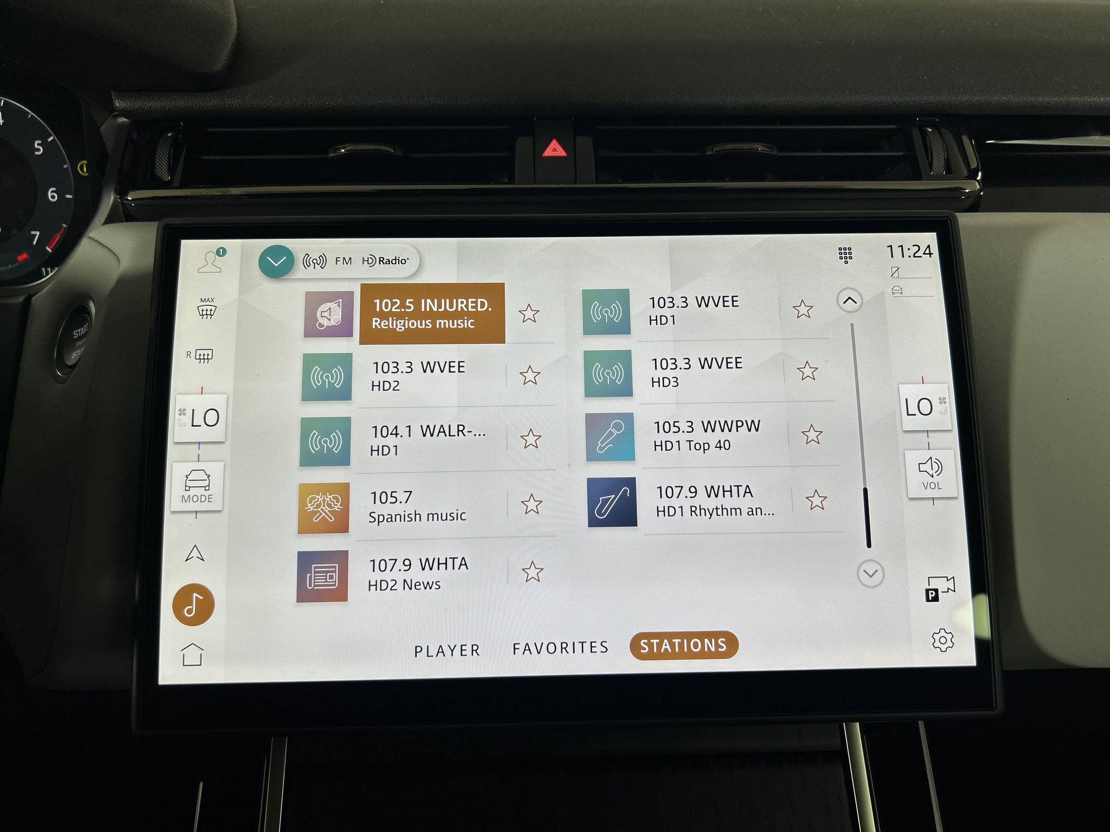 New 2026 Land Rover Range Rover Velar S image 25