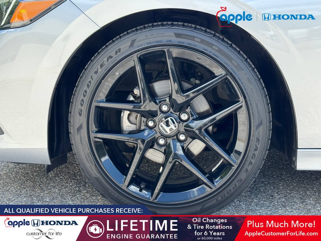 Used 2024 Honda Civic Sport image 6