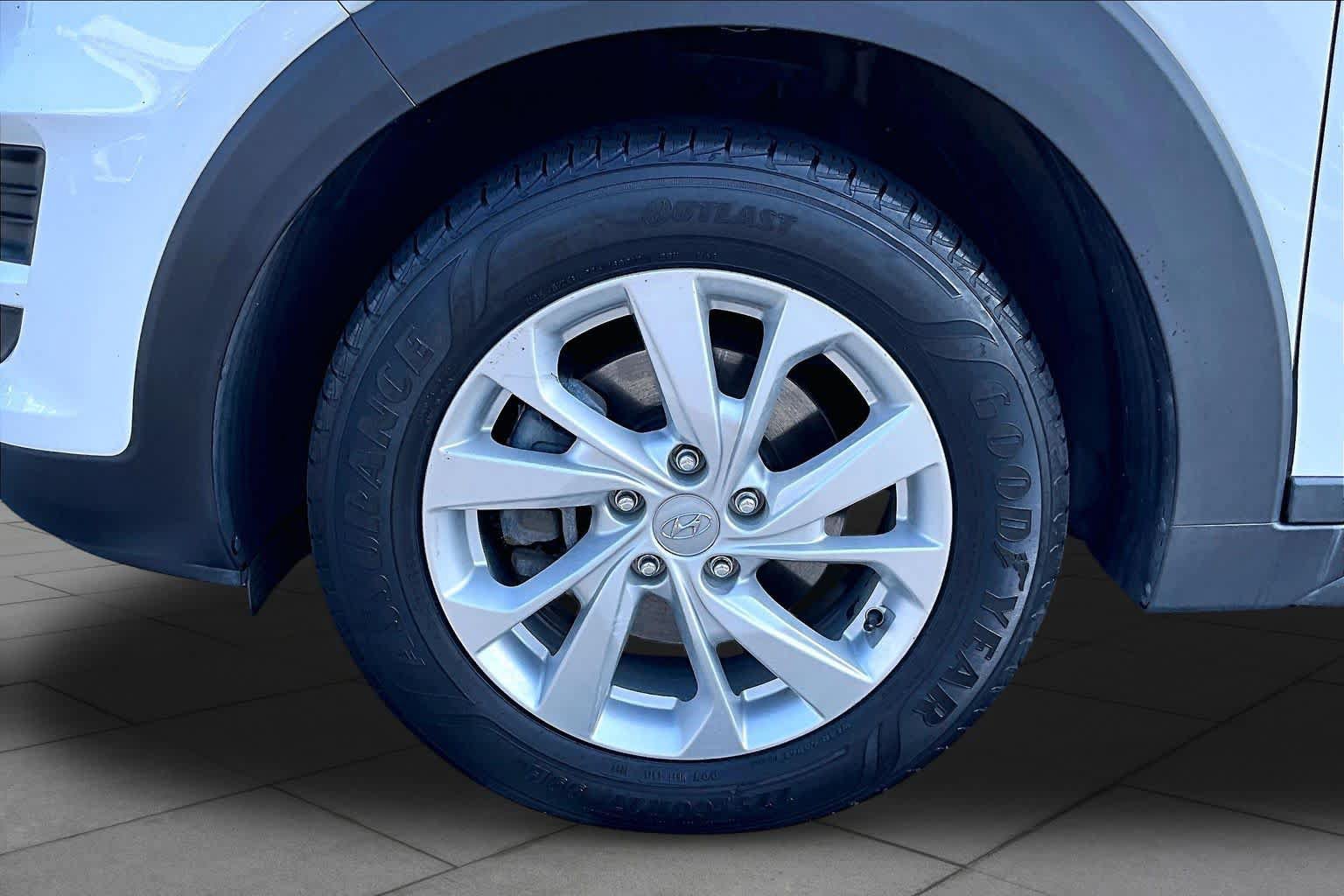 Used 2019 Hyundai Tucson SE AWD/4WD image 11