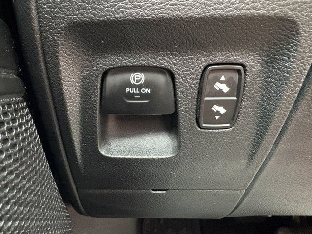 Used 2025 RAM 1500 Big Horn AWD/4WD image 23