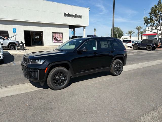 New 2026 Jeep Grand Cherokee Altitude