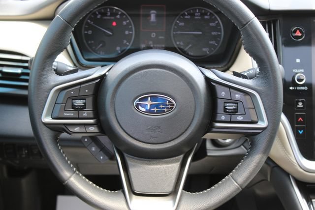 Used 2020 Subaru Outback Premium AWD/4WD image 13