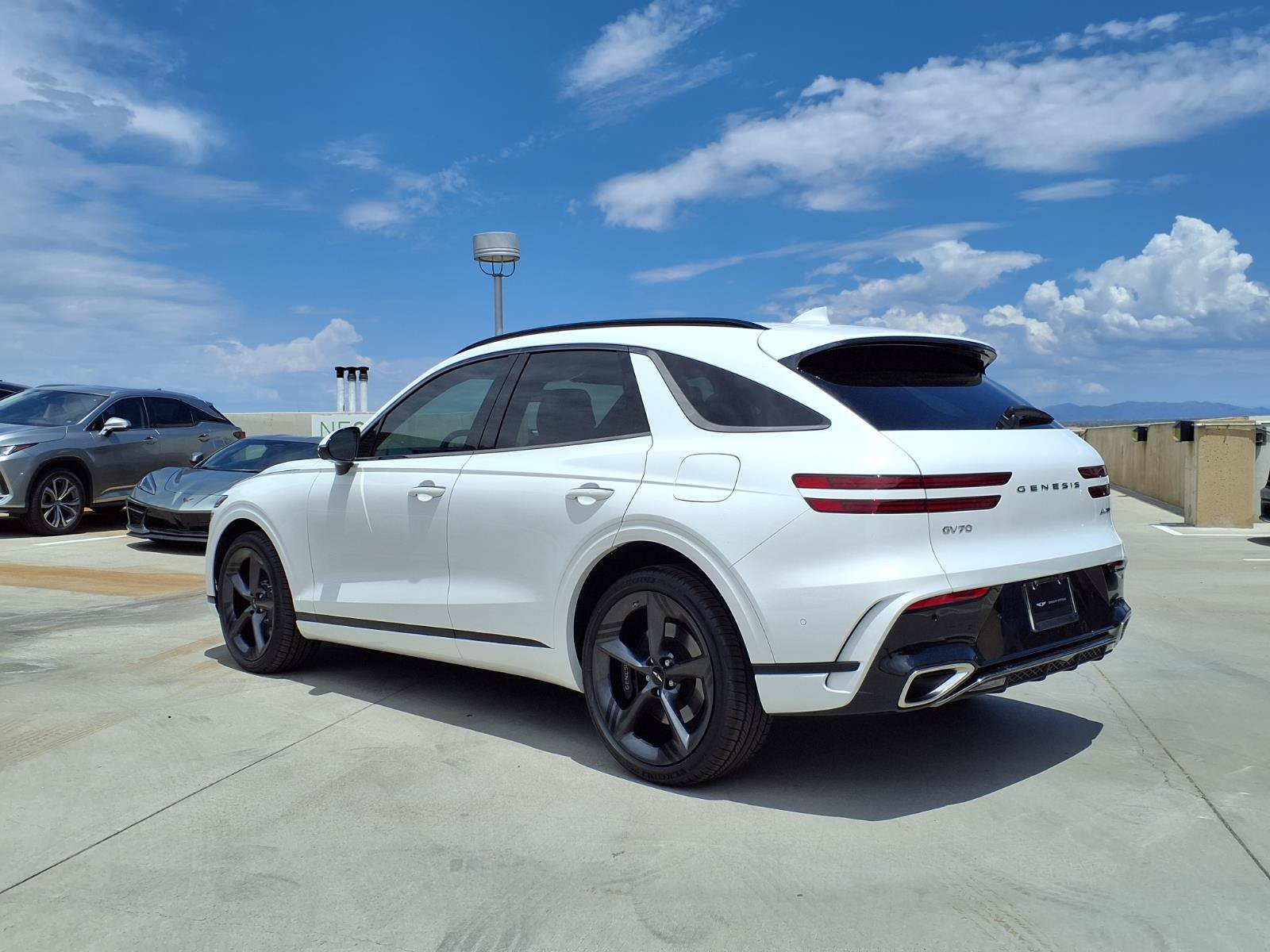 Certified 2026 Genesis GV70 3.5T Sport Prestige AWD/4WD image 4